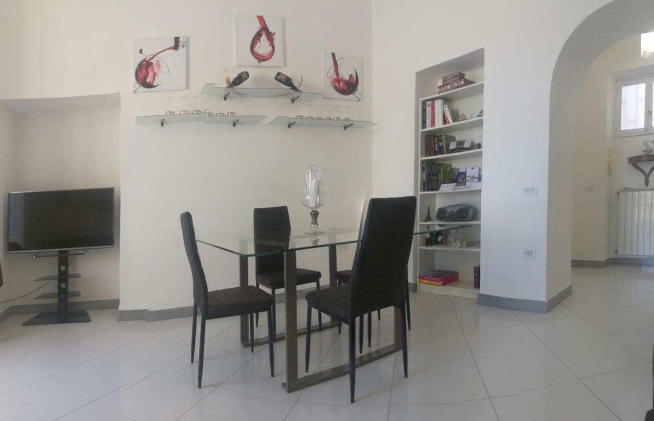 קאסרטה Reggiahome Apartment מראה חיצוני תמונה
